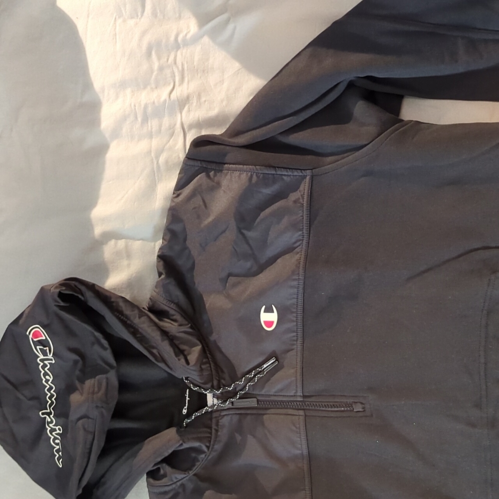 Champion Quarter Zip Pullover Hoodie NWT